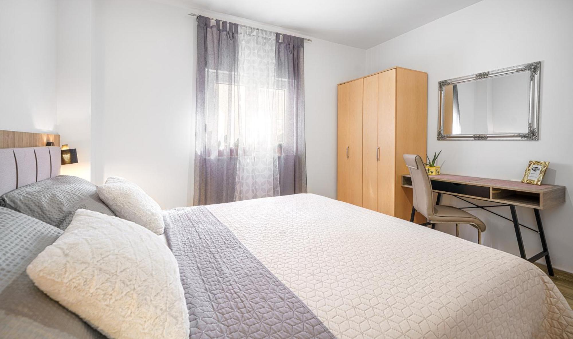 Apartments Vesna Vodice Bilik gambar